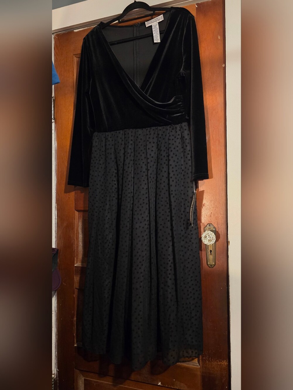 Jessica Howard Black Velvet Wrap & Polka Dot Skirt Long Sleeve Dress